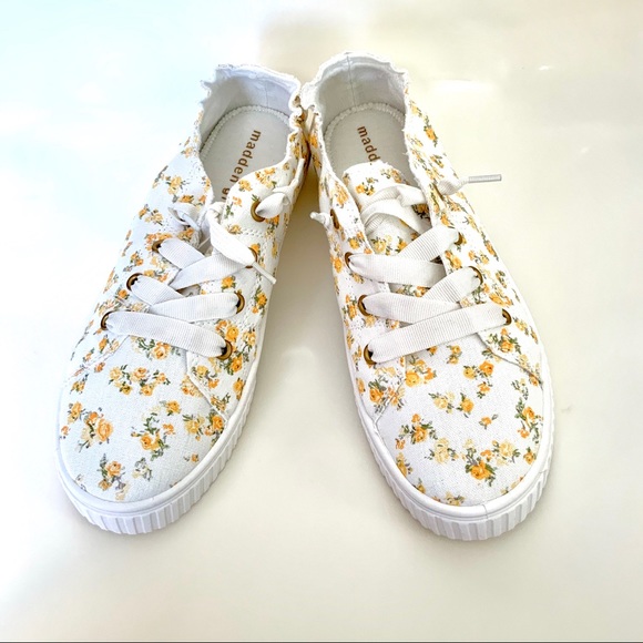 madden girl marisa sneakers
